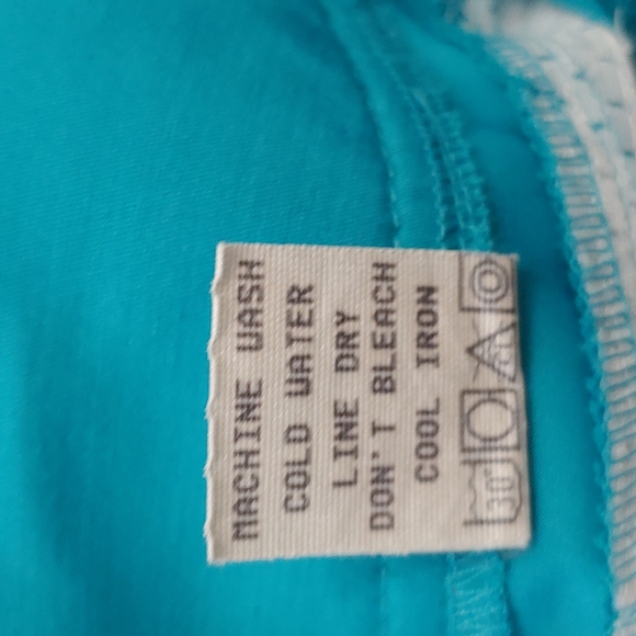 Tail Tech Performance Women's Size 18 Capri - Picture 10 of 10